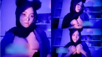 Lyorichan Pake Hijab, Toge Diremas, Tokeknya Dimanjain Sampe Basah.