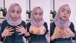 Ukhti Miera Pake Hijab Tapi Toketnya Montok Banget Bikin Ngiler