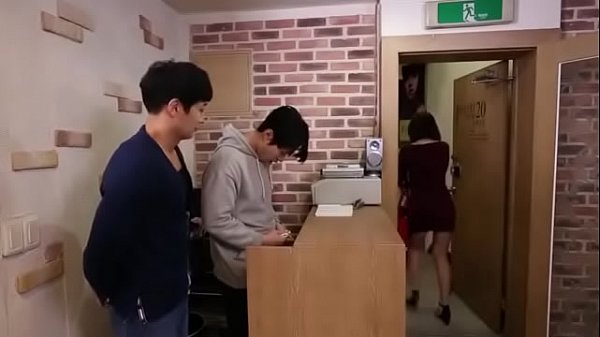 Cewek China Polos Pake Heels, Bikin Lo Makin Gregetan Pengen Ngerasain Sensasi Nakalnya.