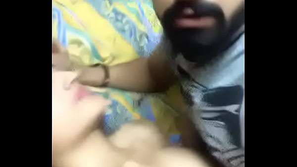 Sange Berat Sama Desi, Pengen Ngerasain Gimana Rasanya Ngewe Sama Dia.