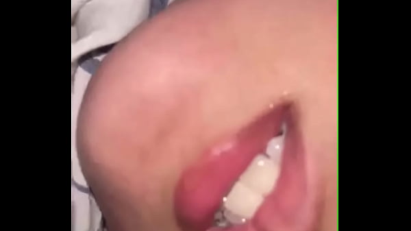 Bokep Indo Tante Minta Pijit, Badannya Pegel Pengen Digarap Biar Lega