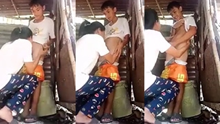 Cewek Nafsu Gila Ngewe Mulut Kontol Adik Sendiri.