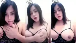 Dinda Si Toket Montok Cantik Binal, Bikin Ngiler Pengen Gigit