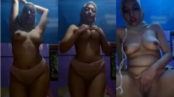 Pap Ayang Toge Joget Bugil Colmek, Goyang Sambil Colmek Bikin Makin Basah.