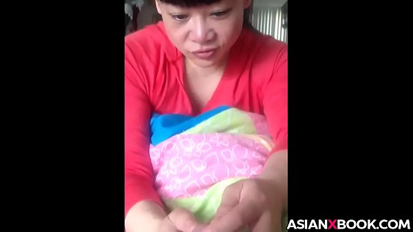 Cewek Asia Sexy Kasih Handjob Yang Bikin Nagih