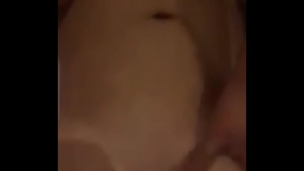 Ngentotin Tante Tua Asia Sama Dua Kontol Gede Sampe Muncrat