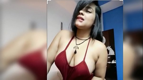 Dengar Cerita Seru Neha Yang Menggoda Kakak Tiri Biar Ngewe, Audio Hindi Bikin Makin Panas.