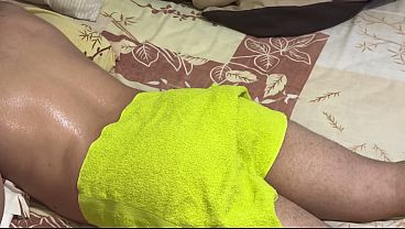 Mertua Montok Bantu Mantu, Pijat Berubah Jadi Ajang Panas.