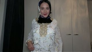 Pov – Ngewein Adik Tiri Muslimah Romantis Pakai Hijab