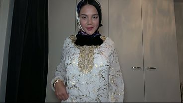 Pov – Ngewein Adik Tiri Muslimah Romantis Pakai Hijab
