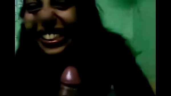 Sakhshi Bhabhi Ngocok Kontol Pakai Mulut, Suara Basah Bikin Makin Tegang