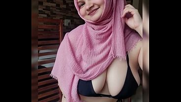 Twerk Compilation Pantat Hijabku Yang Bikin Makin Pengen