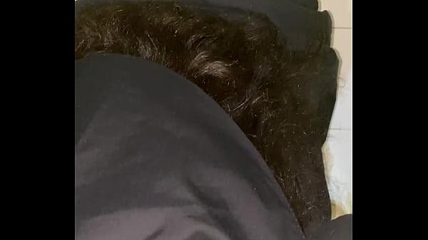 Seksi Banget, Sekretaris Hijab Arab Digebang Di Toilet Kantor