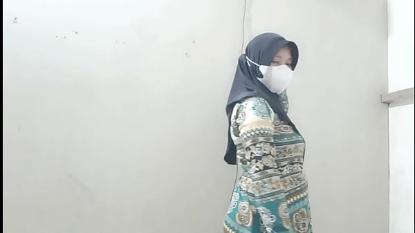 Ngencengin Istri Tetangga Pas Suaminya Ngantor, Enak Banget.