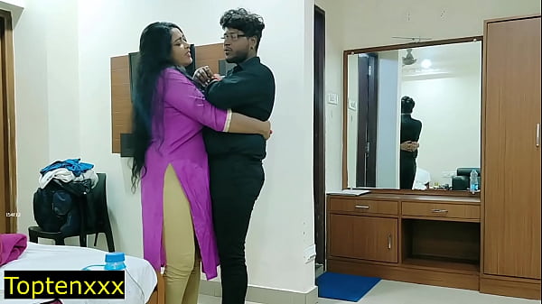 Ibu Rumah Tangga India Panas Bercinta Dengan Suara Hindi Yang Jelas Menggairahkan