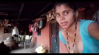 Ngentot Lokal India, Bibir Merah Basah Siap Digoyang.