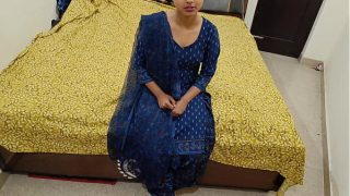 गाँव की मासूम बच्ची को पीज़ा खिलाकर, उसके मुँह और चूत को जोर से मारा, साफ हिंदी आवाज़ में चोदा