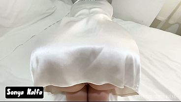 Gadis Arab Bertubuh Montok Menggoda Ayah Tirinya