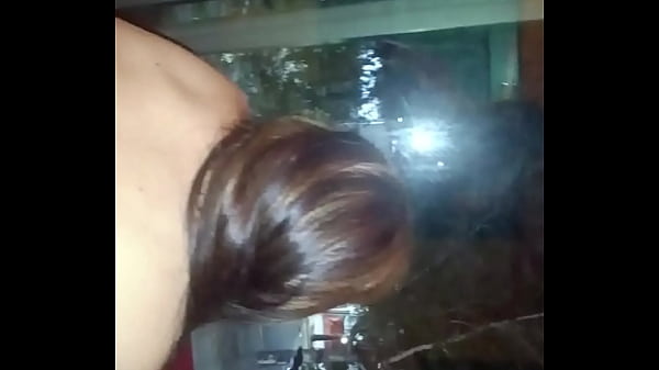 Mama Temen Gue Yang Bikin Gue Makin Greget, Bikin Pikiran Kotor Melayang.