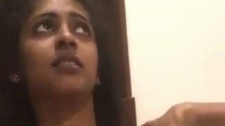 Cewek India Bikin Video Bugil Pacarnya, Bocor Di Sosmed Bikin Makin Panas
