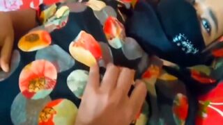Mesum Banget, Si Bego Ini Nikmatin Cewek Sialan Yang Jadi Adik Tiri Goyang-goyang Hot.