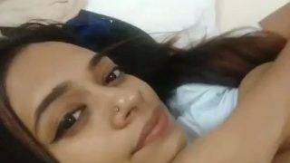 Model Sri Lanka Selfie Telanjang, Siap Digoyang