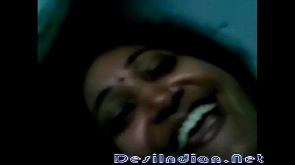 Desi Cewek Imut, Tante Telugu Yang Bikin Greget