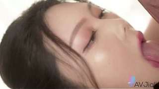 Ban Ban, Cewek China Seksi, Digebukin Keras Sampe Meringis.