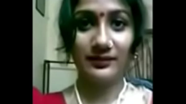 Desi Istri Bengali Montok Goyang Besar