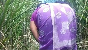 Pasangan Desa India Bercinta Di Luar Rumah, Bikin Basah Kuyup.