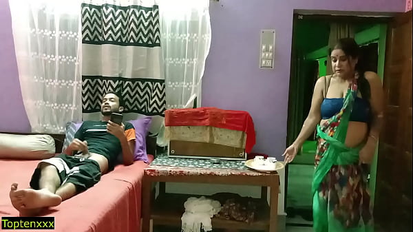 Ngentot Seru Abis Sama Cewek India Muda Hot Sama Tante Seksi! Suara Hindi Jelas Bikin Makin Greget