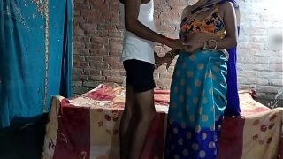 भाभी ने देवर के साथ खूब गरम मस्ती की, रात भर चोदाई चली।