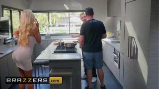 Cerita Istri Nyata – (courtney Taylor, Keiran Lee) – Courtney Bantu Suami Lain Biar Nggak Keras Kepala – Brazzers