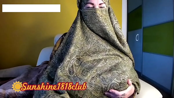 Nonton Live Streaming Tante Arab Turki Berhijab, Montok Besar, Dada Gede, Rekaman Webcam 10 November.