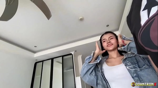 Johntronx – Gue Ngencrotin Tuaan Muda Thailand Yang Pinter Ngewe Mulut, Enak Banget