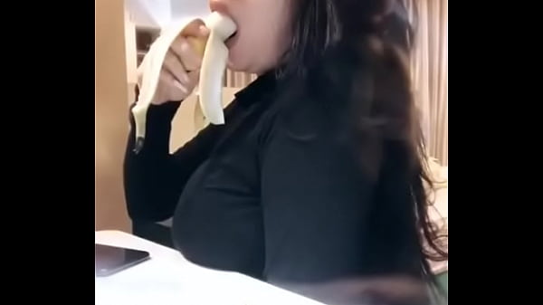Monica Adhea, Sange Berat Ngegas Blowjob, Model Indo Bikin Muncrat.