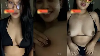Baby Isadora Pake Bikini Item, Jari-jari Manisnya Asyik Mainin Toket Montok.