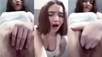 Cewe Bondol Binal Ngentot Jari Tiga Sampe Muncrat