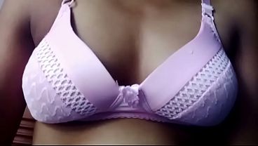 Makan Malam Bareng Cewek India Super Seksi, Bikin Ngilu Di Perut Saking Panasnya