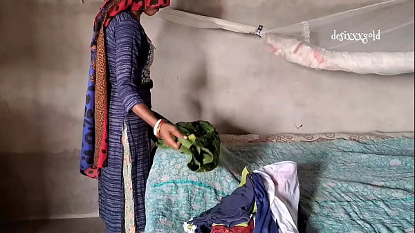 Devar Bhabhi Ko Pel Diya Jab Usko Pata Chala Ki Cream Pe Chodne Wali Real Sex Video Hai, Hindi Audio Mein Role Play Ke Saath.