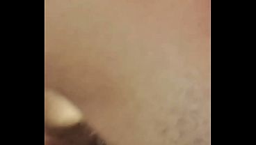 سعودي متحمس يشوف مرته تتناك قدامه وهو بتابع سكس عربي نار.. دياثة سعودية بتجنن