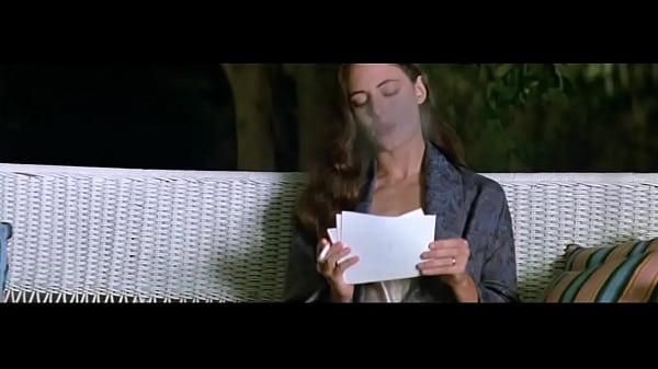 Patricia Healy, Bulan Cina 1994, Bikin Gila Di Ranjang.