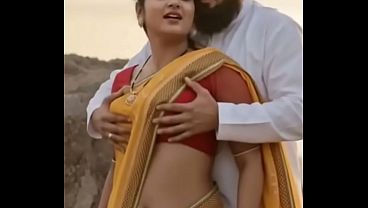 Buka Saree Desi Bhabhi, Nyepong Tetek Sambil Mesum